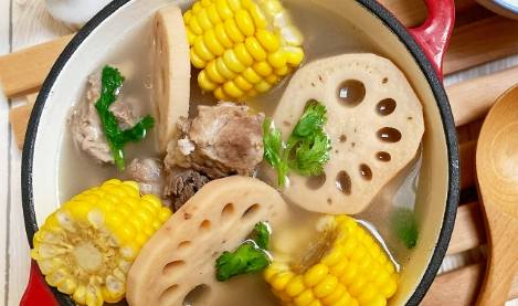 蓮藕排骨湯 蓮藕排骨湯