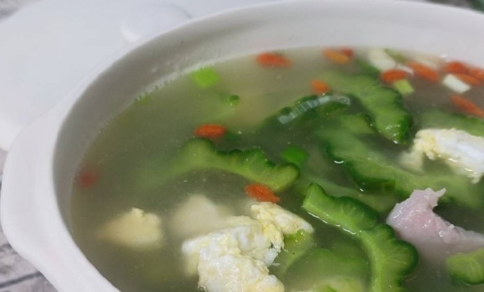 苦瓜湯