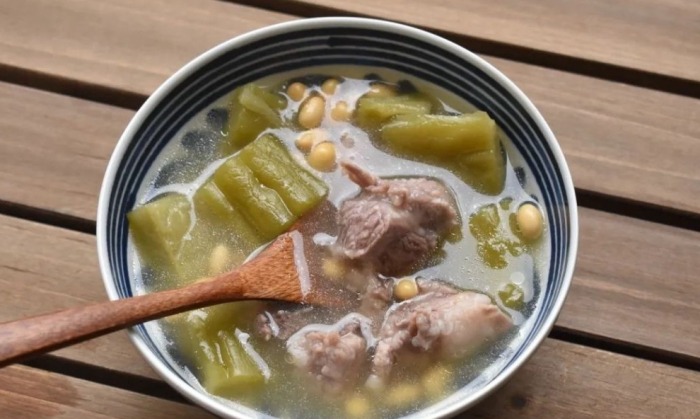 苦瓜排骨湯