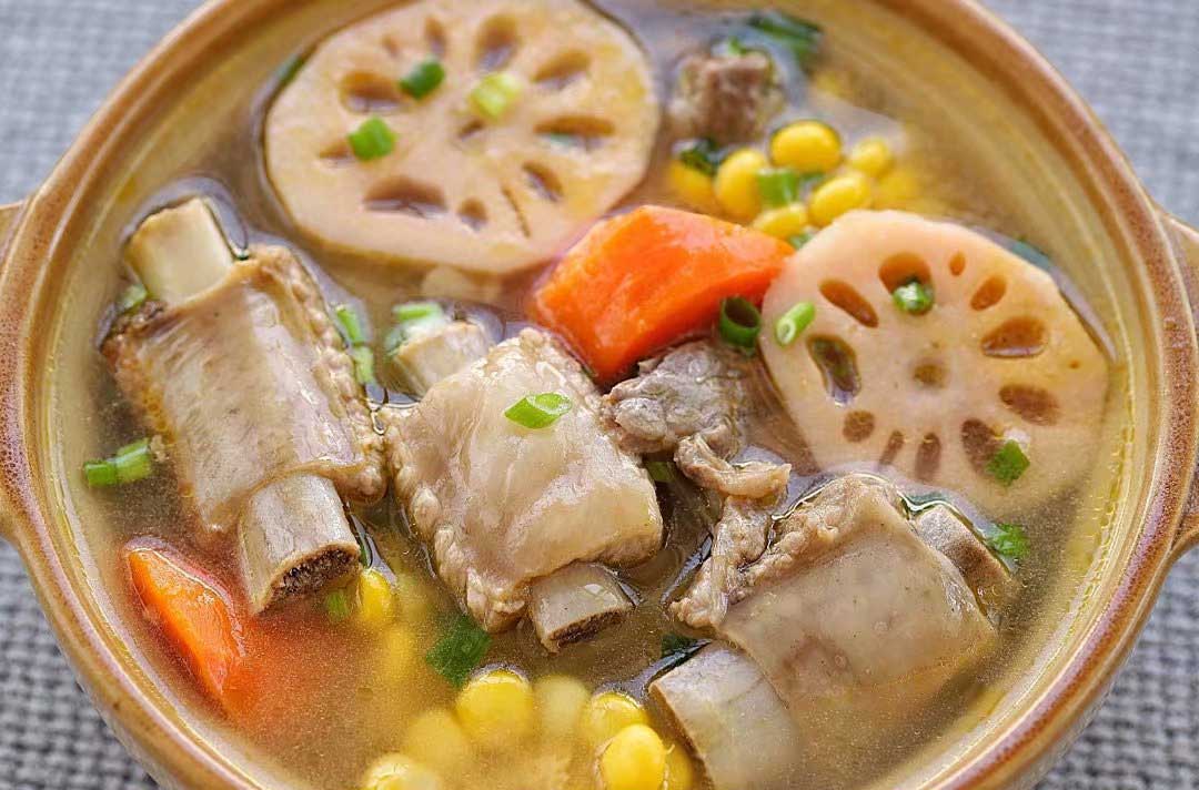 蓮藕排骨湯 蓮藕排骨湯
